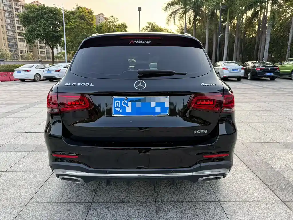 Mercedes-Benz GLC 2022 — фото 4