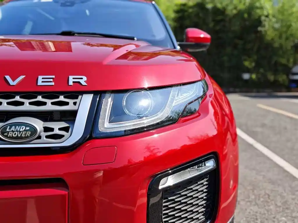 Land Rover Evoque 2019 — фото 30