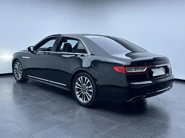 Lincoln Continental 2018