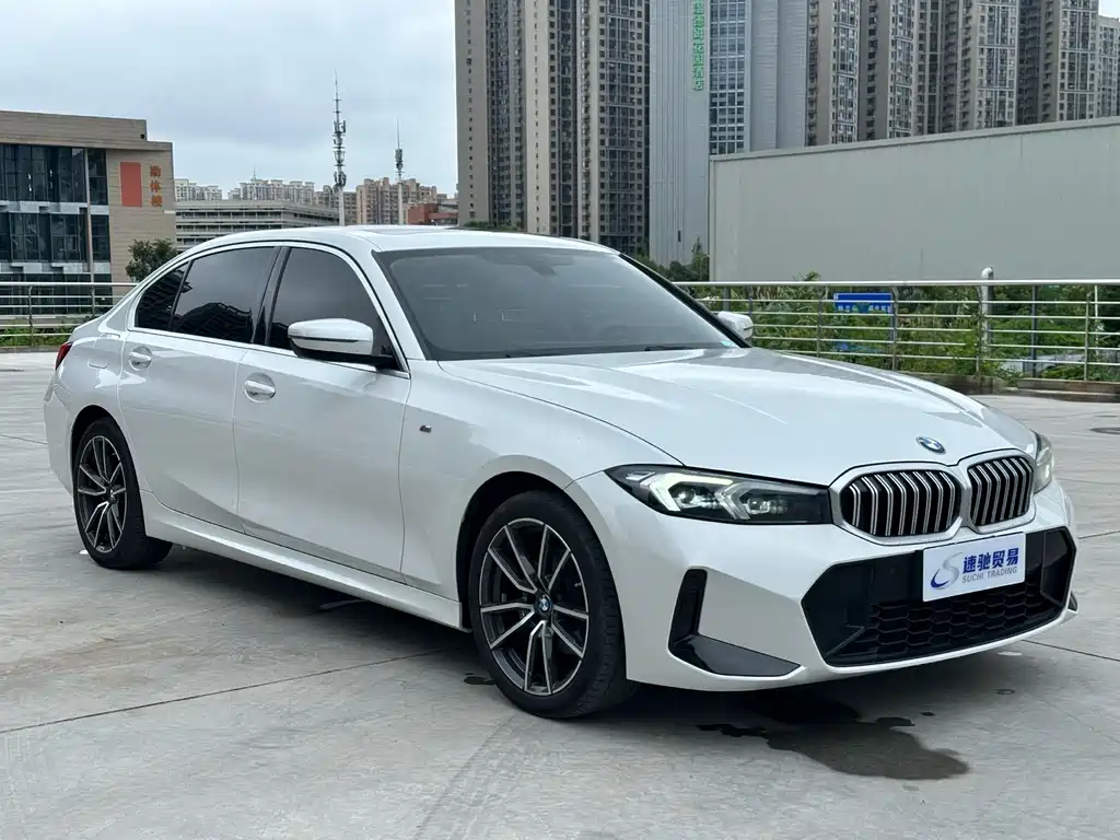 BMW 3 Series 2023