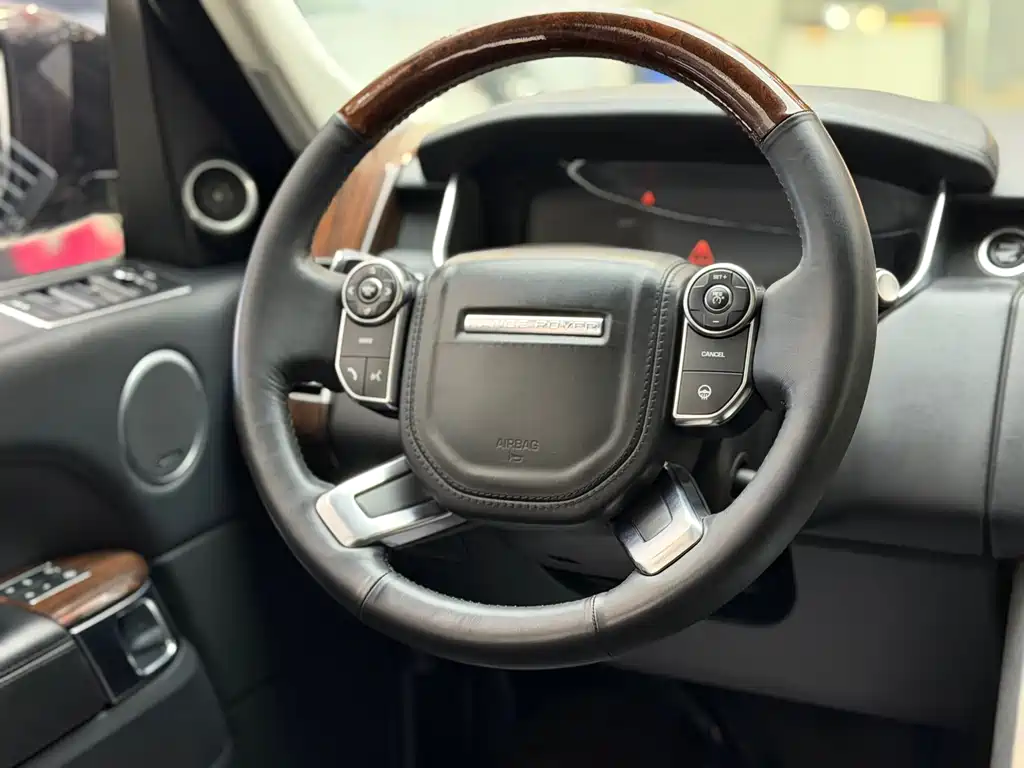 Land Rover Range Rover 2016 — фото 11