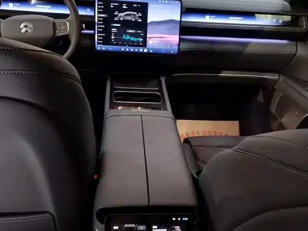 NIO ES8 2026