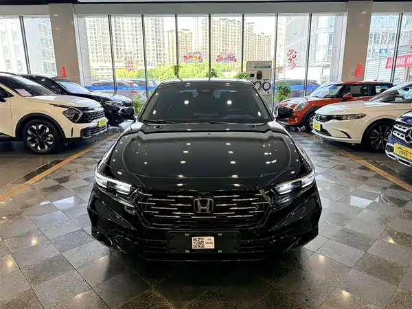 Honda Accord 2025