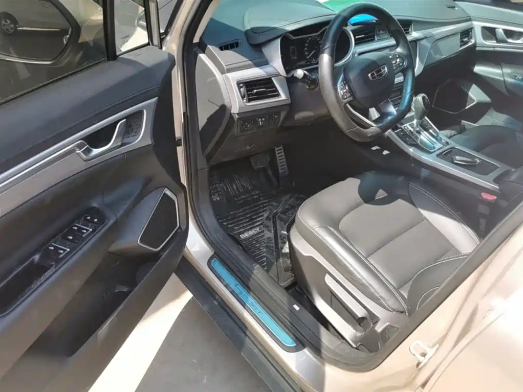 Geely Emgrand GS 2019 — фото 16