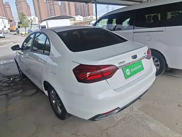 Geely Emgrand 2019