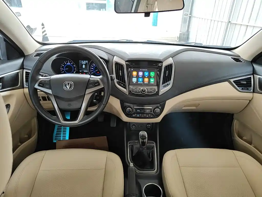Changan Eado 2017 — фото 10