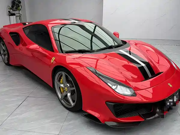 Ferrari 488 2015