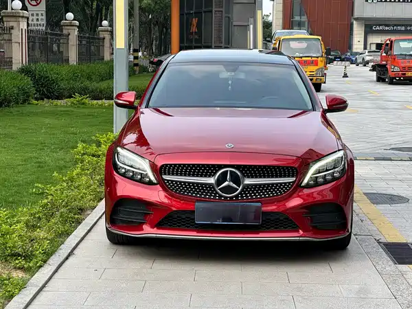 Mercedes-Benz C-Class 2019