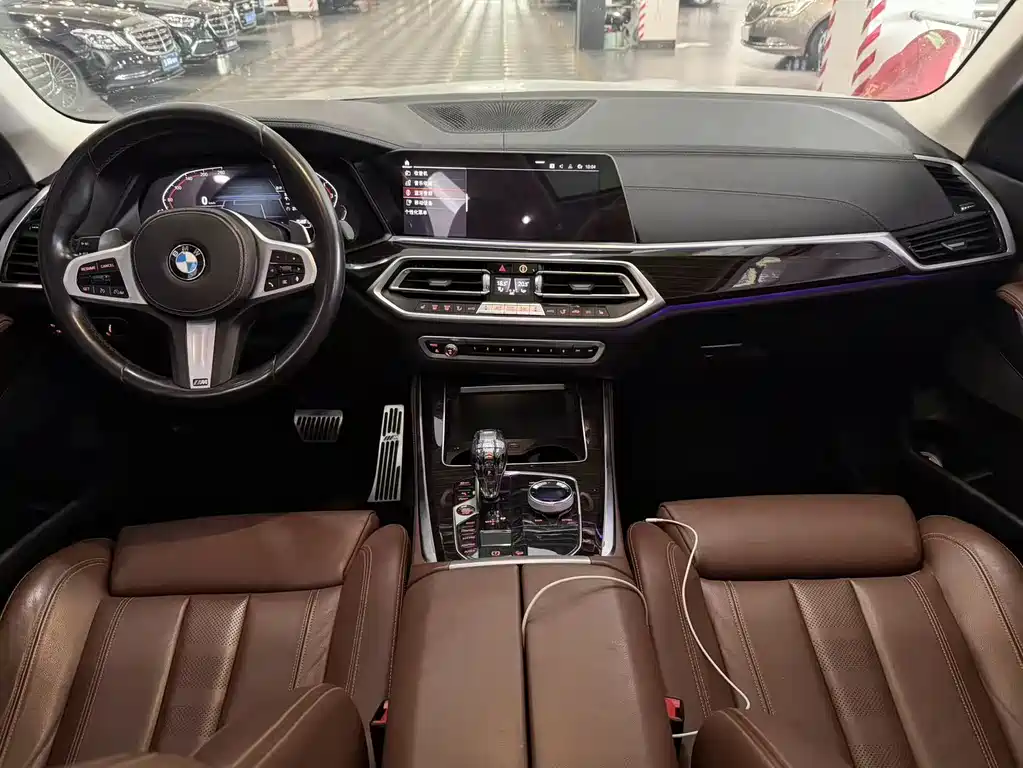 BMW X5 2019 — фото 9