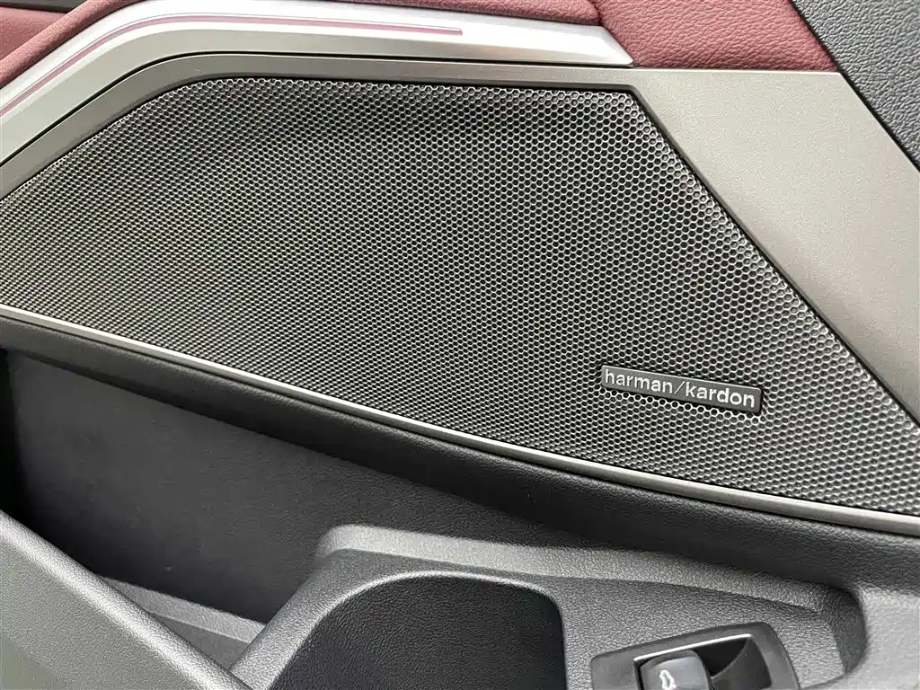 BMW 3 Series 2026 — фото 13