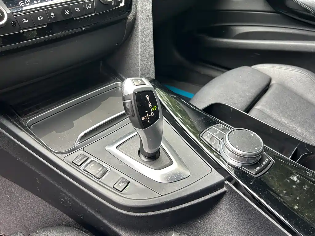 BMW 3 Series GT 2021 — фото 12