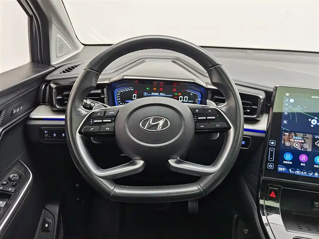 Hyundai Custo 2021 — фото 11
