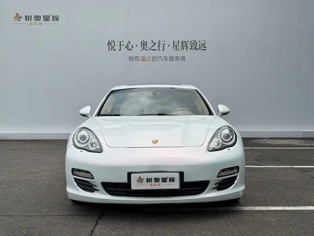 Porsche Panamera 2011