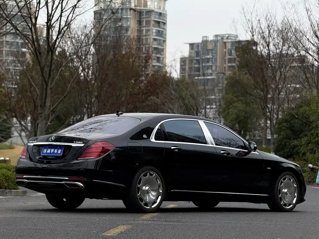 Mercedes-Benz Maybach S-Class 2020 — фото 25