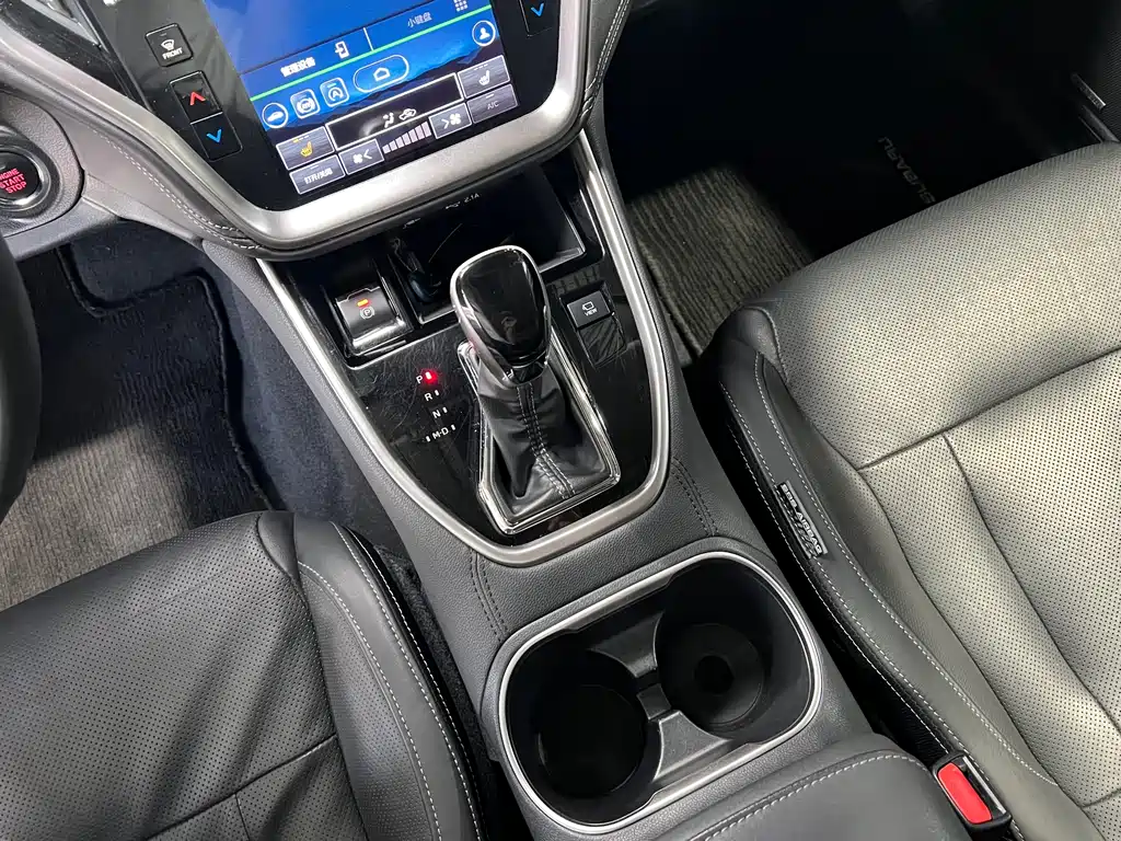 Subaru Outback 2021 — фото 14