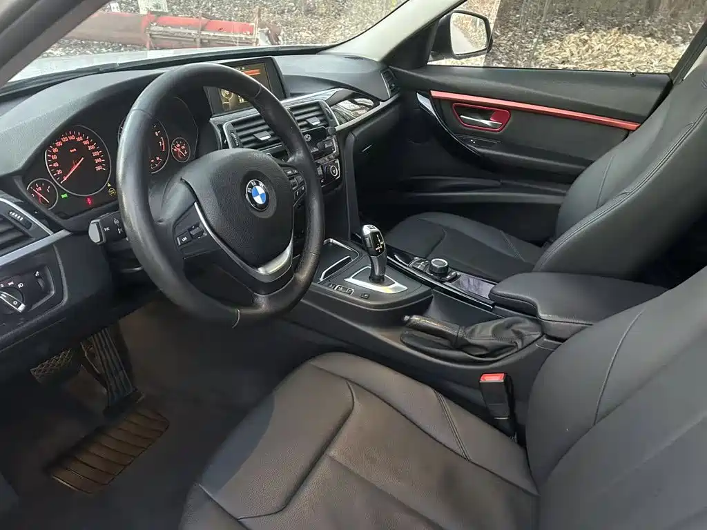 BMW 3 Series 2017
