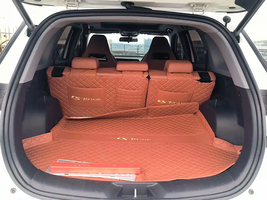 Changan CS75 PLUS 2024 — фото 28