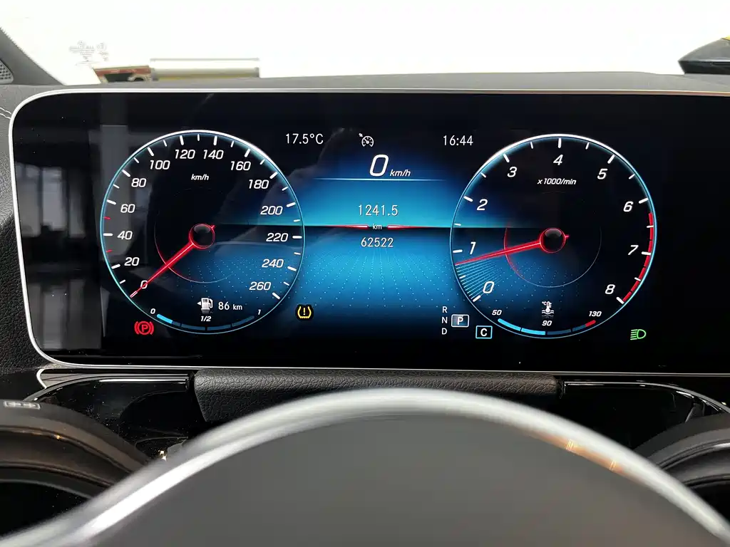 Mercedes-Benz GLA 2021 — фото 5
