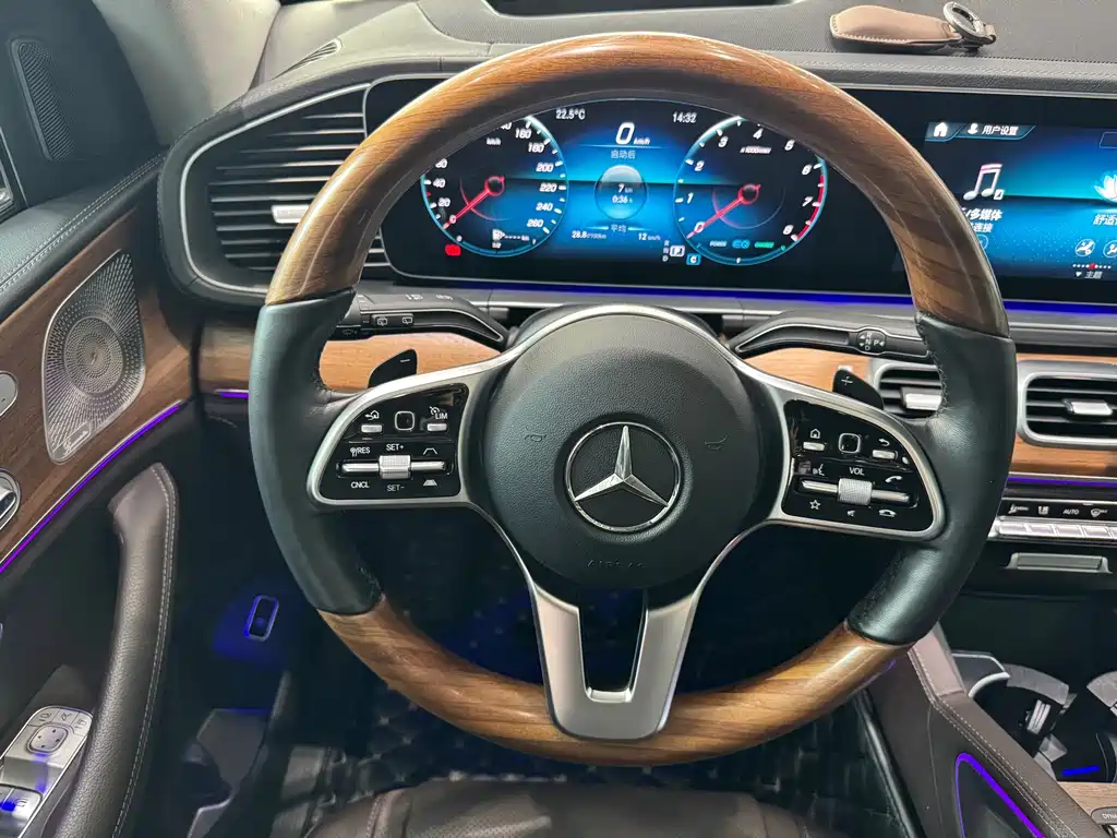 Mercedes-Benz GLS 2022 — фото 10