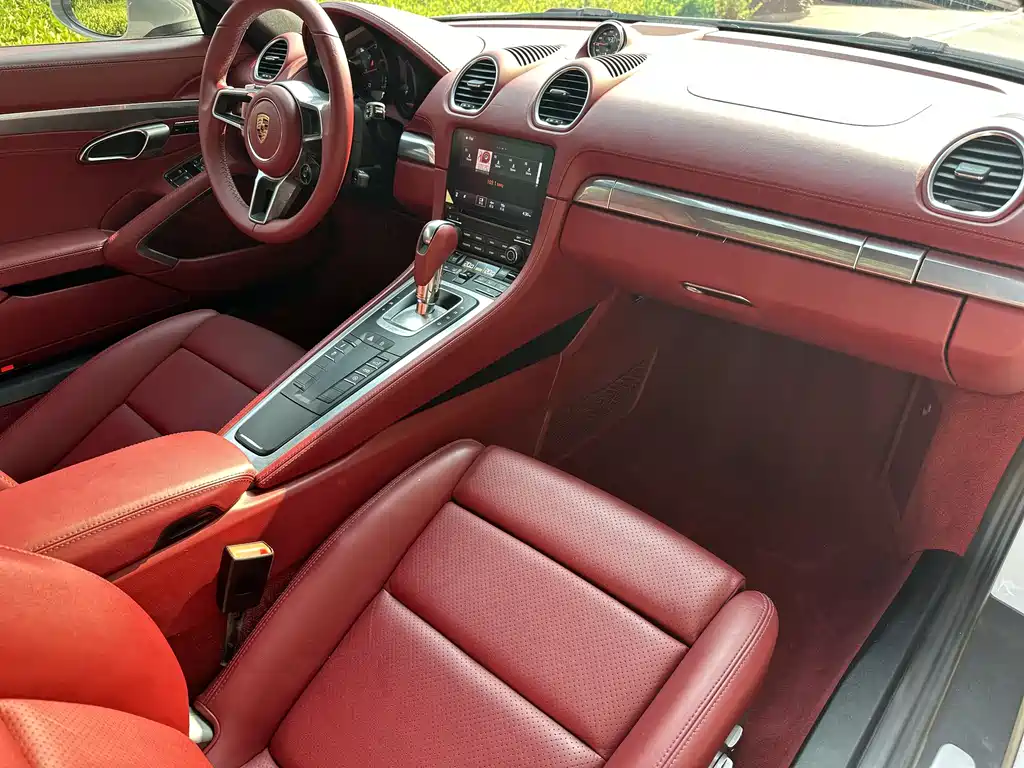 Porsche 718 2019