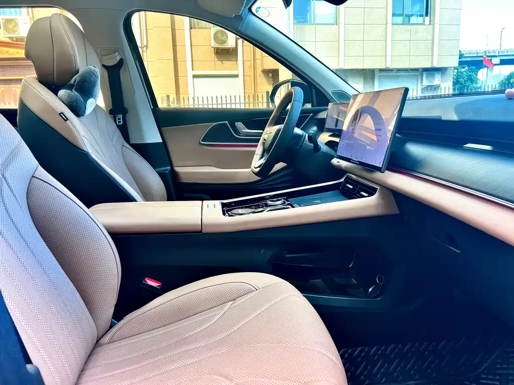 Chery Tiggo 8L 2025 — фото 15