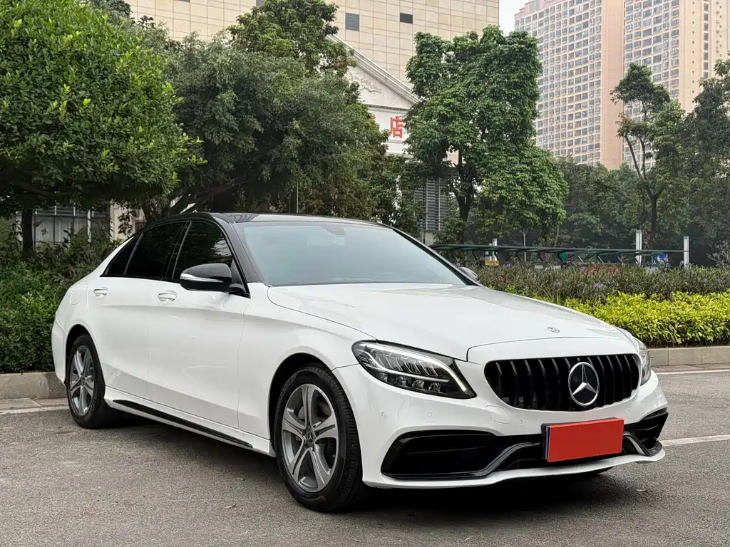 Mercedes-Benz C-Class 2019 — фото 3