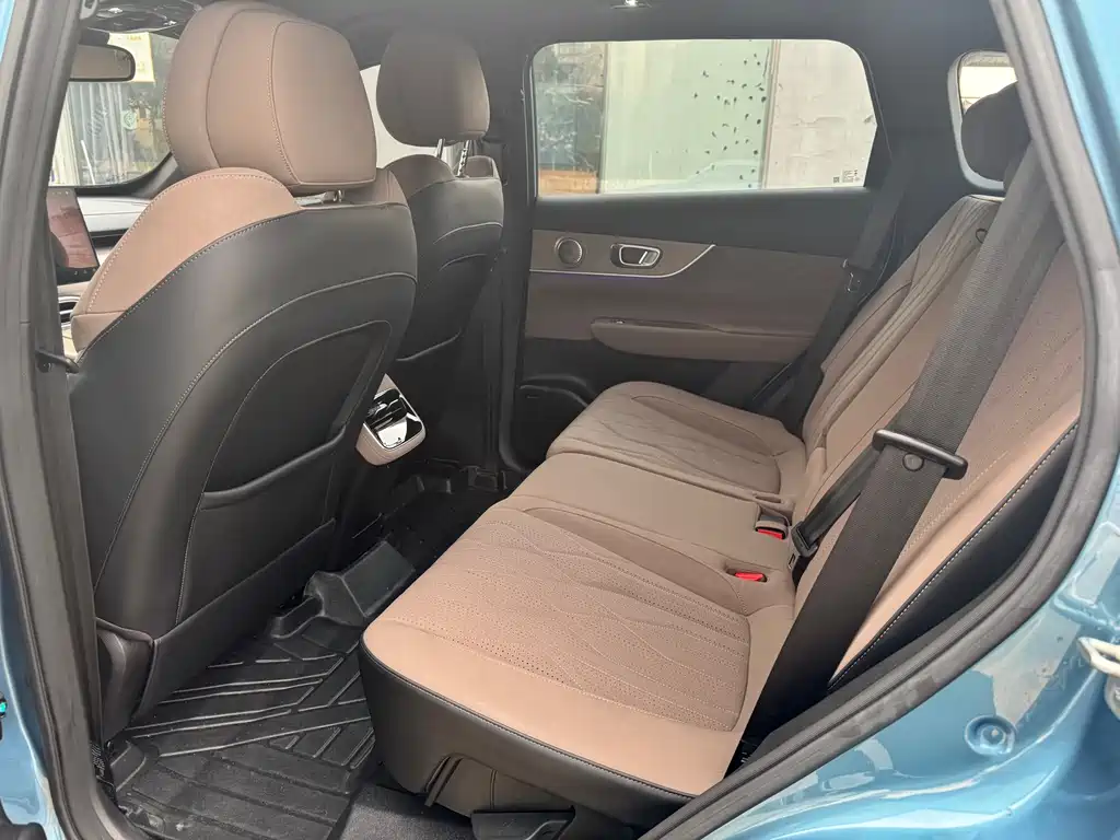 Chery Tiggo 8 PLUS C-DM 2025 — фото 14