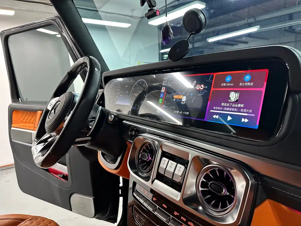 Mercedes-Benz G-Class 2012 — фото 11