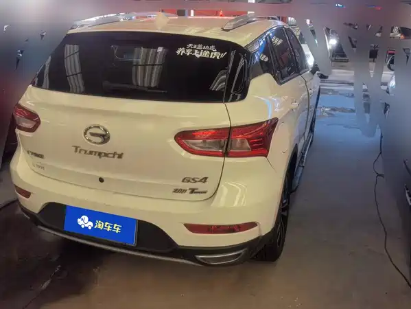 GAC Trumpchi GS4 2015