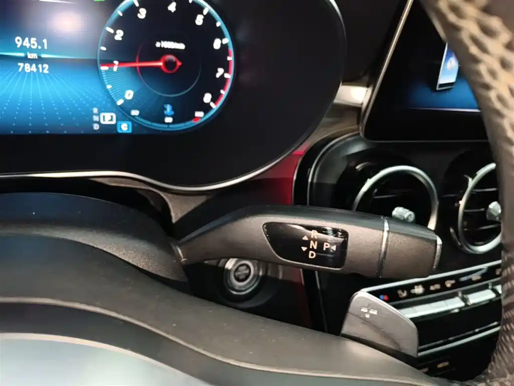 Mercedes-Benz C-Class 2020 — фото 14