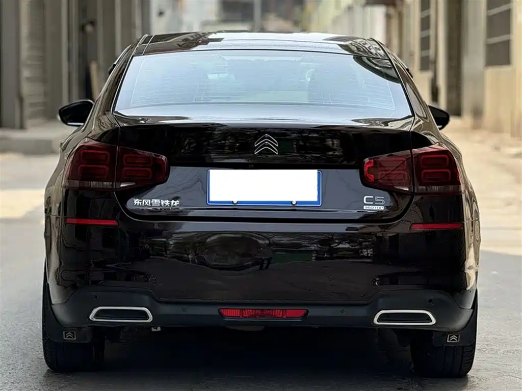 Citroen C5 2017 — фото 16