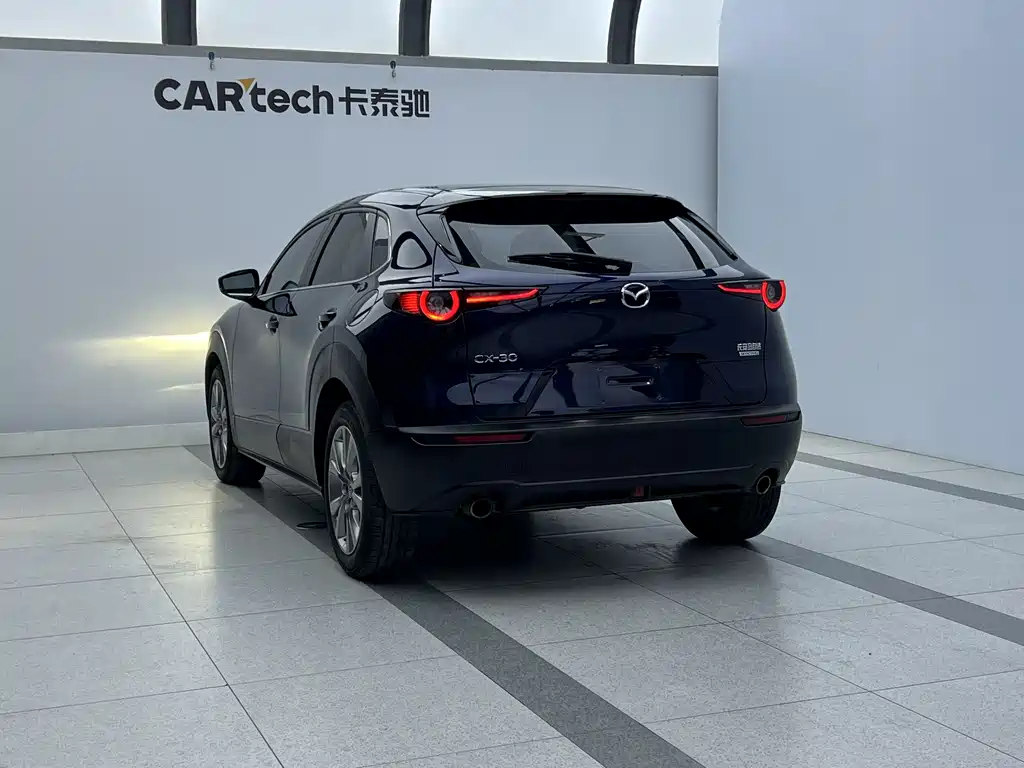 Mazda CX-30 2022 — фото 3