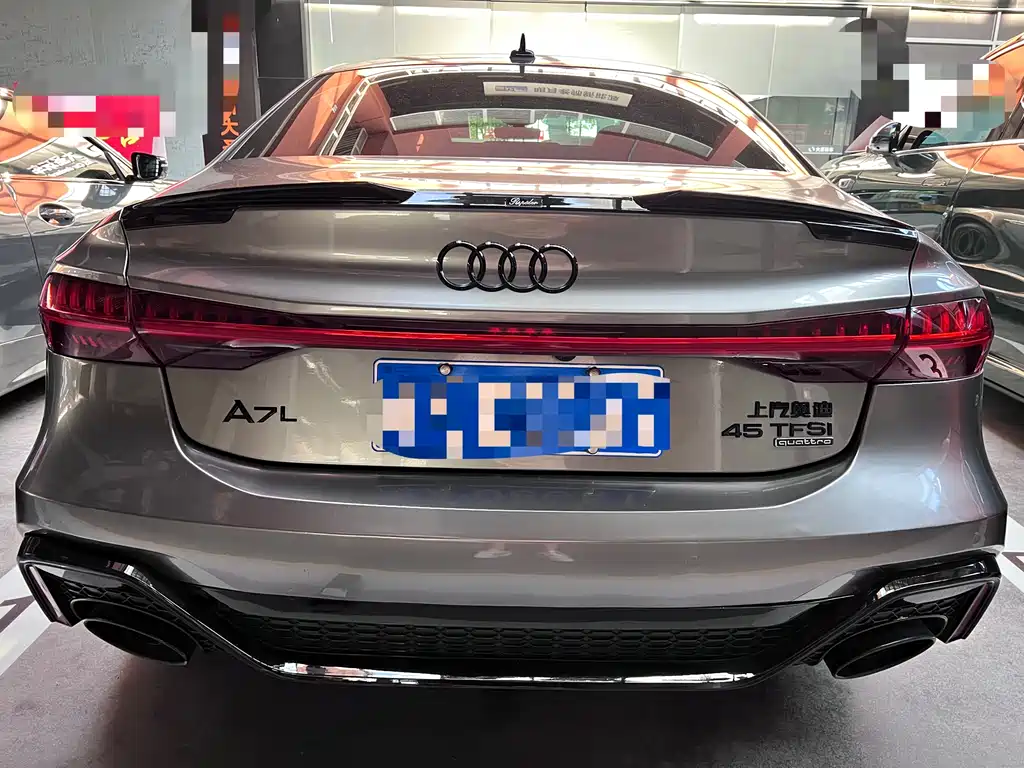 Audi A7L 2024 — фото 22