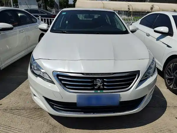 Peugeot 408 2015