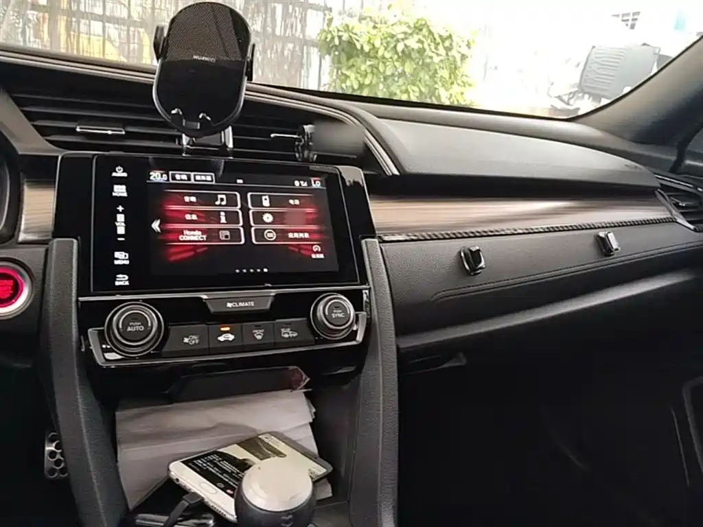Honda Civic 2021 — фото 10