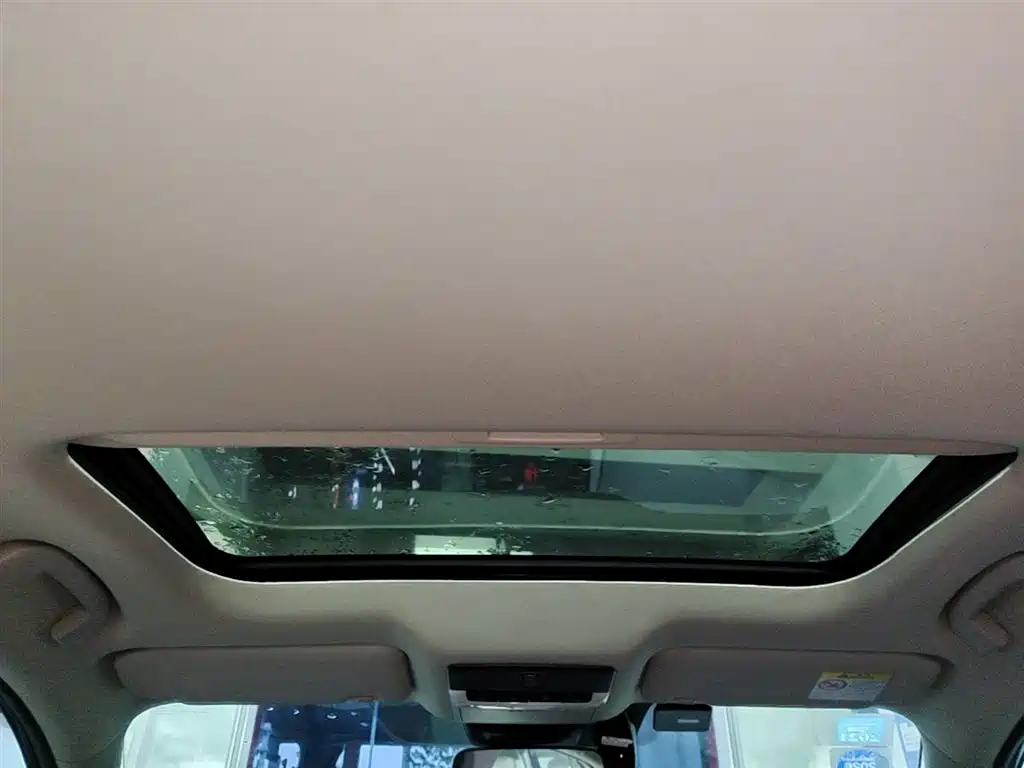 Nissan Sylphy 2019 — фото 18
