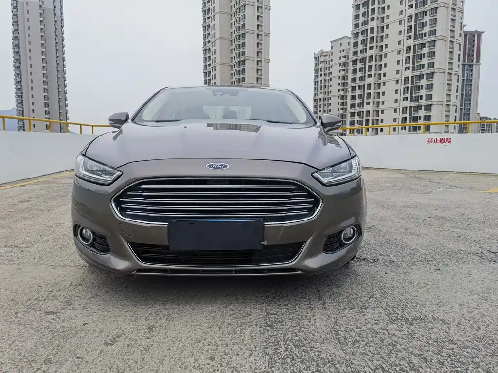 Ford Mondeo 2013 — фото 2
