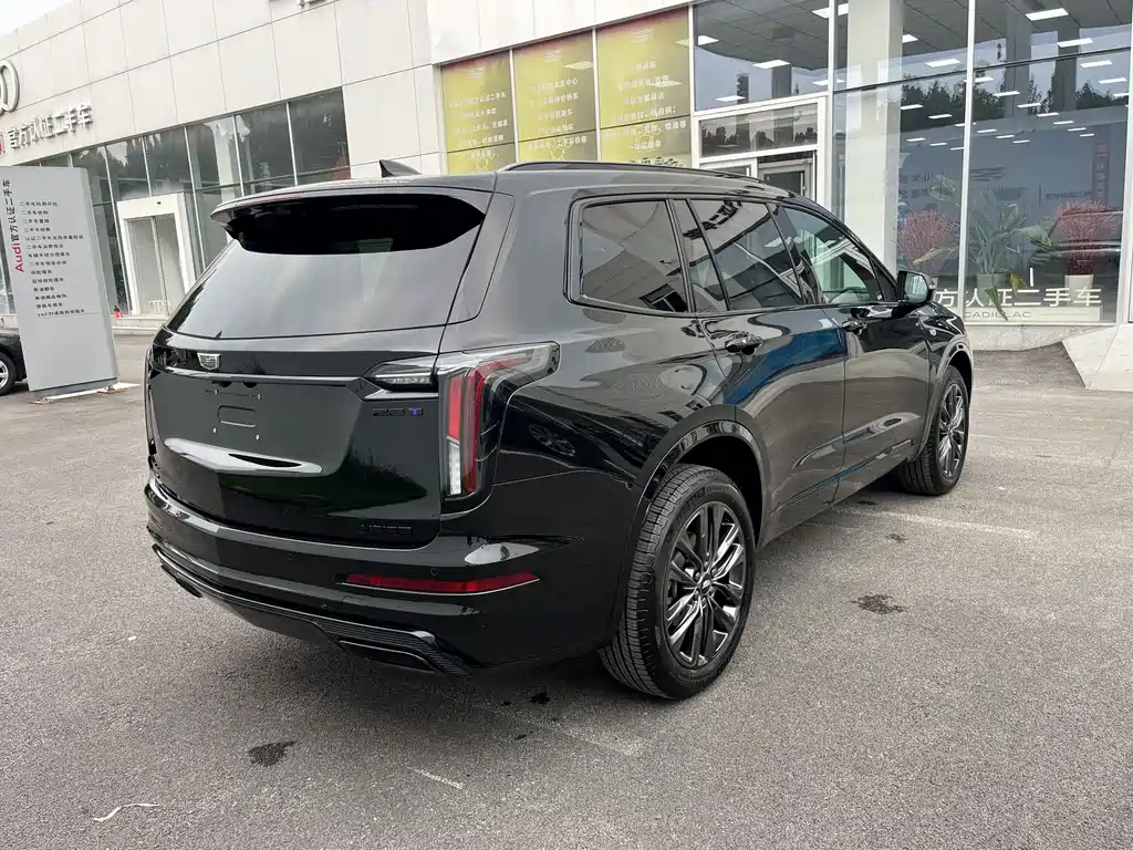 Cadillac XT6 2024 — фото 14