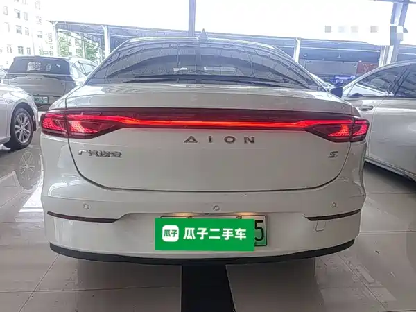 Aion S 2023