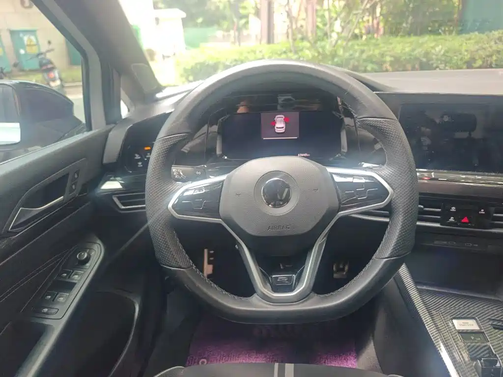 Volkswagen Golf 2022