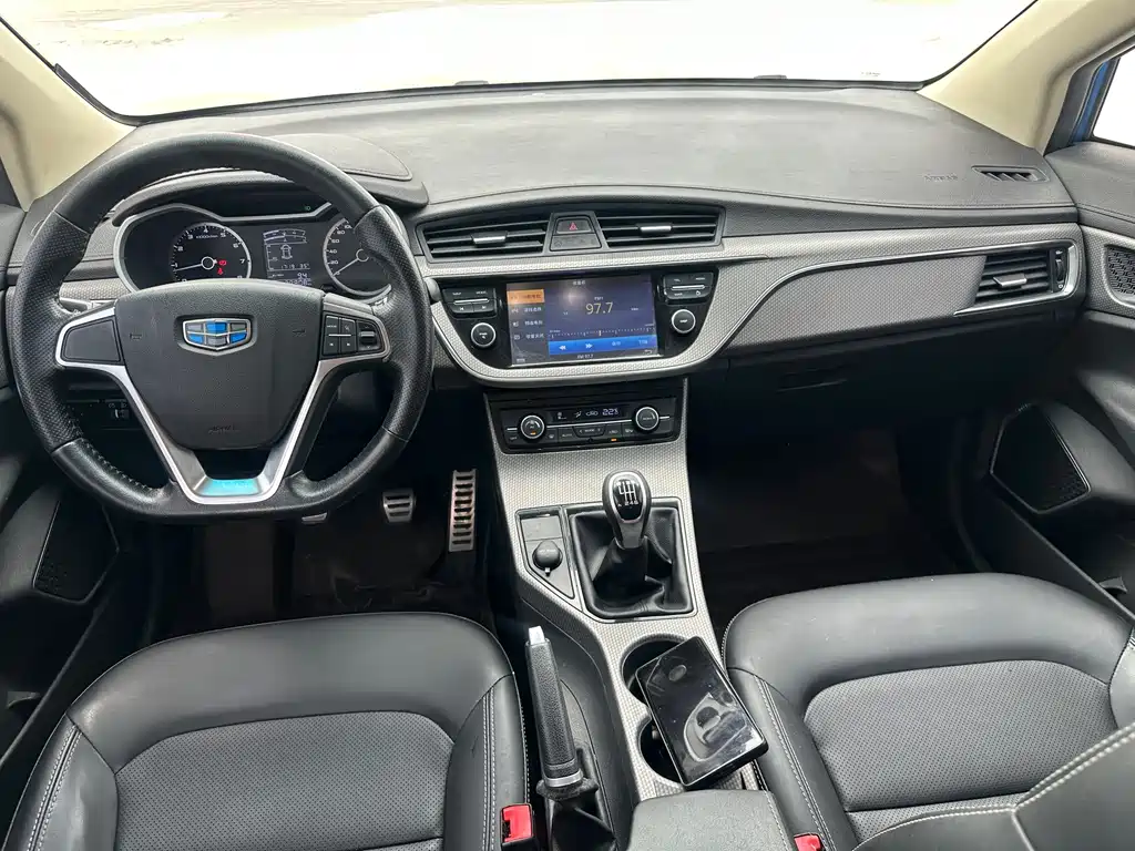 Geely Emgrand GS 2017