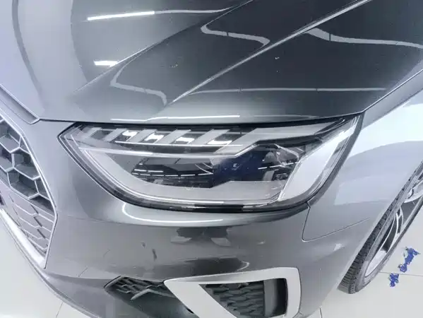 Audi A4L 2022