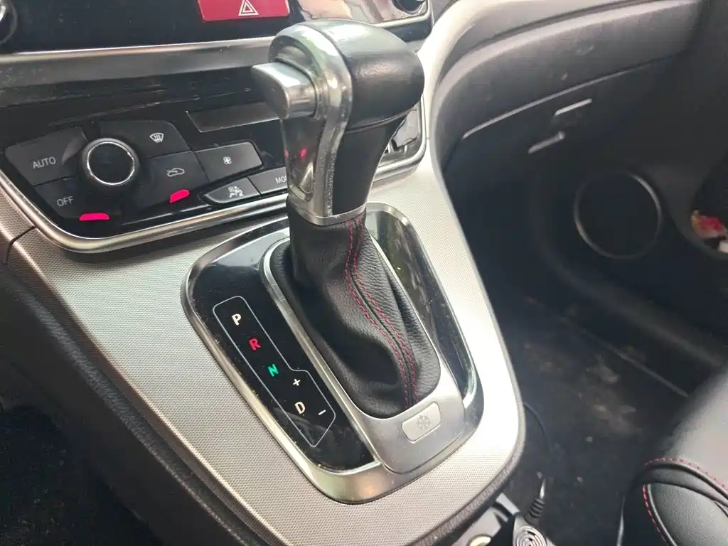 Haval H6 2017 — фото 15