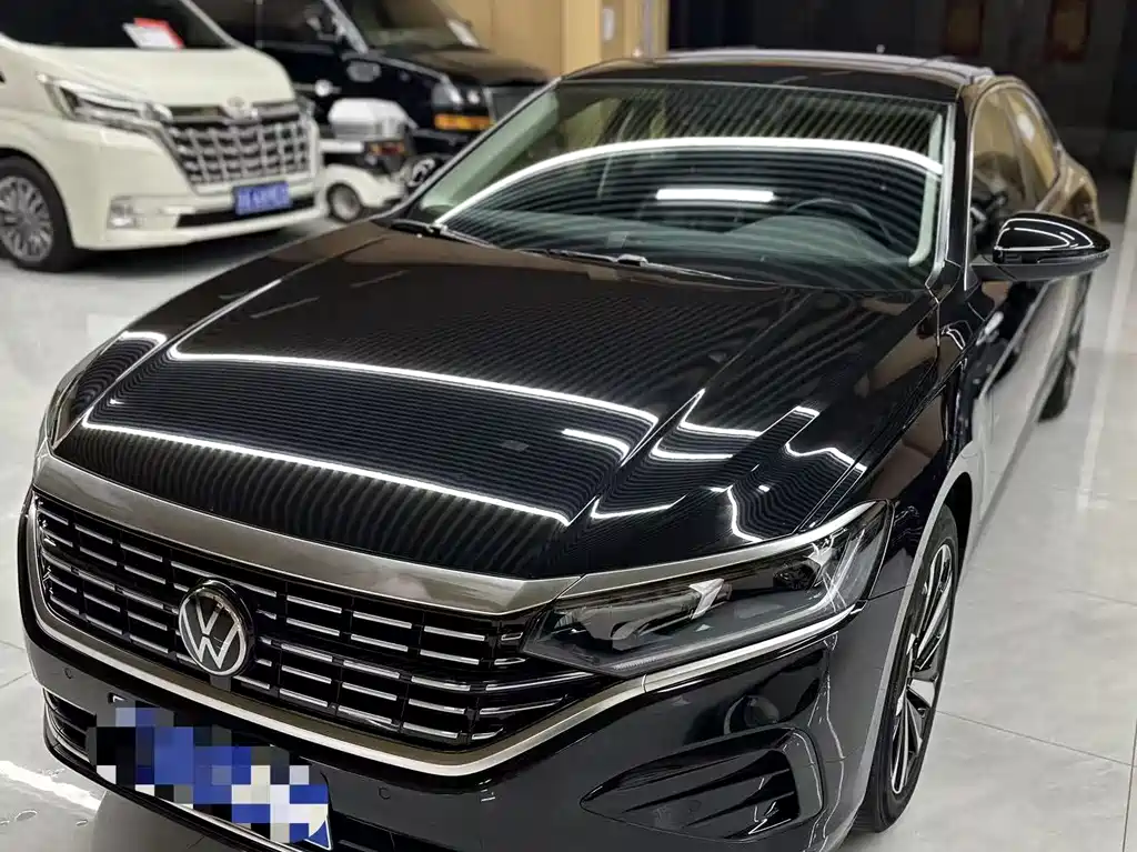 Volkswagen Passat 2023