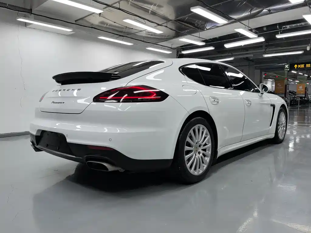 Porsche Panamera 2014 — фото 17