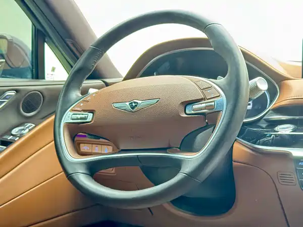 Genesis G80 2023