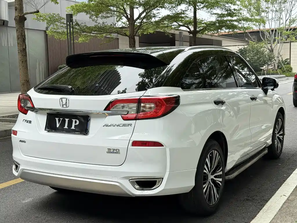 Honda Avancier 2016 — фото 12