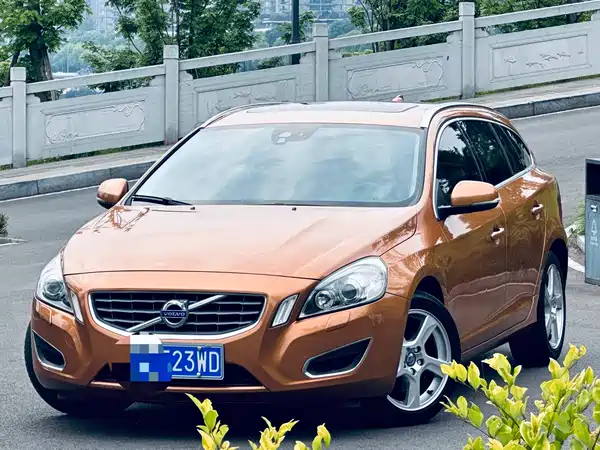 Volvo V60 2013