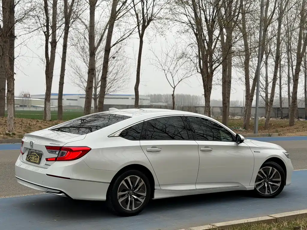 Honda Accord 2020 — фото 6