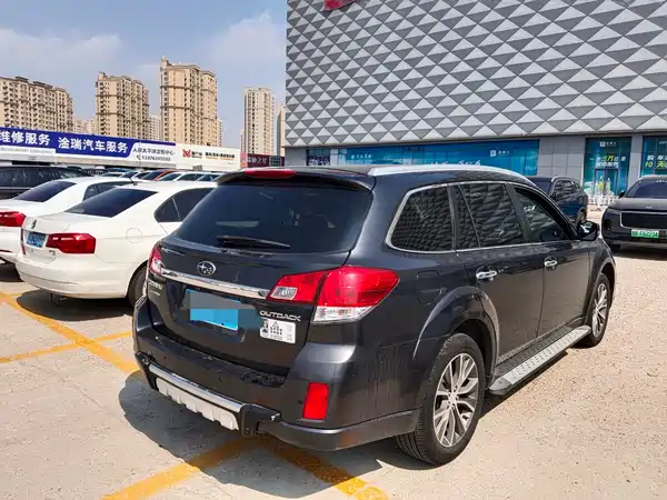 Subaru Outback 2013